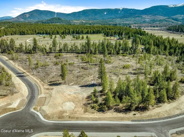 $399,000 | Nka Nka Dickens Road, Athol, ID 83801