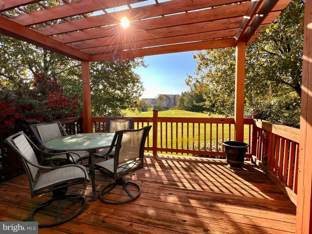 $400,000 | 305 Brookline Drive, Charles Town, WV 25414