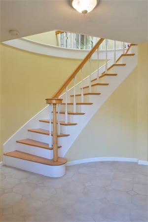94 Copeland Road Lynn, MA 01904 - Photo 10 of 29 Gallery Image 10