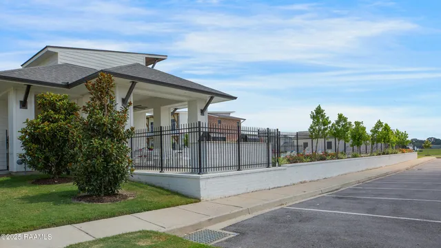 $295,000 | 108 Sandstone Avenue, Scott, LA 70583