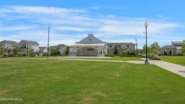 $295,000 | 108 Sandstone Avenue, Scott, LA 70583