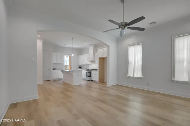 $295,000 | 108 Sandstone Avenue, Scott, LA 70583