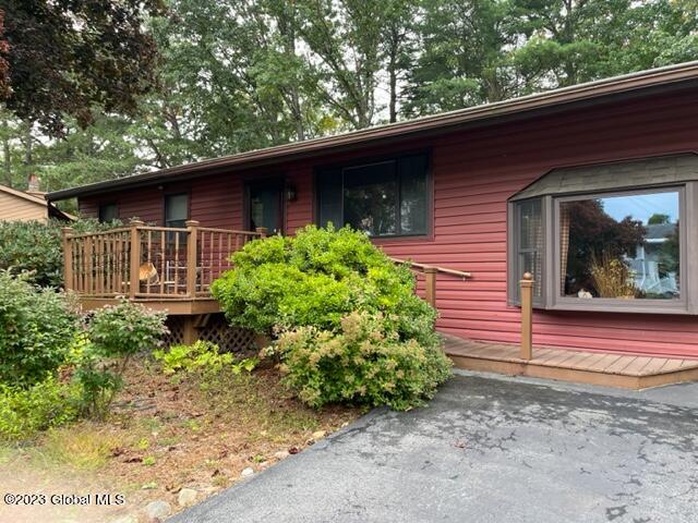 9 Red Coach Trail Milton, NY 12020 - Photo 1 of 15 FRONT