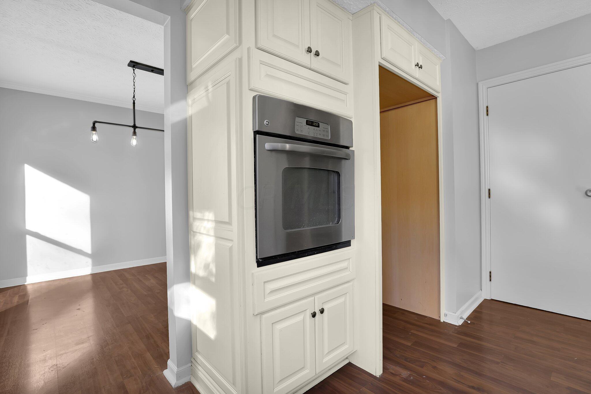 1189 Rice Avenue Columbus, OH 43230 - Photo 13 of 44 13-web-or-mls-1189-rice-ave