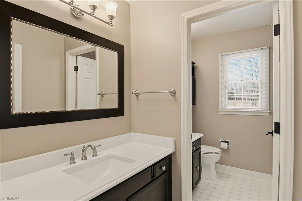 4938 Hackamore Road Greensboro, NC 27410 - Photo 30 of 49