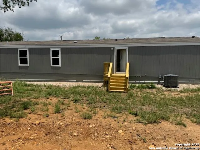 $155,000 | 277 County Road 1647, Unit 1, Moore, TX 78057