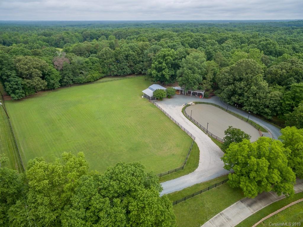 2705 Valley Farm Road Waxhaw, NC 28173 - Photo 4 of 32 Gallery Image 4