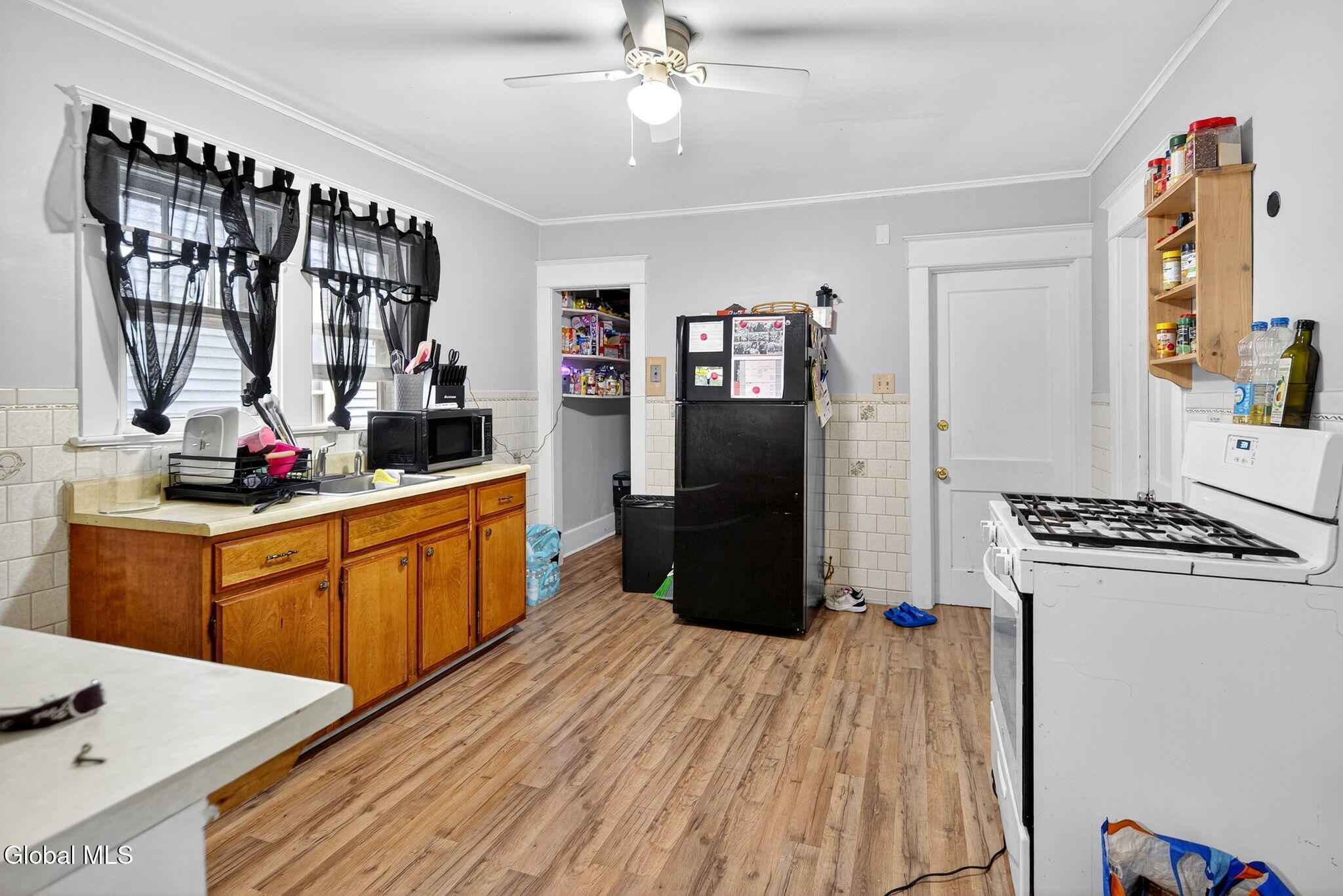 205 Vley Road Scotia, NY 12302 - Photo 12 of 32 9-web-or-mls-009-DSC00923