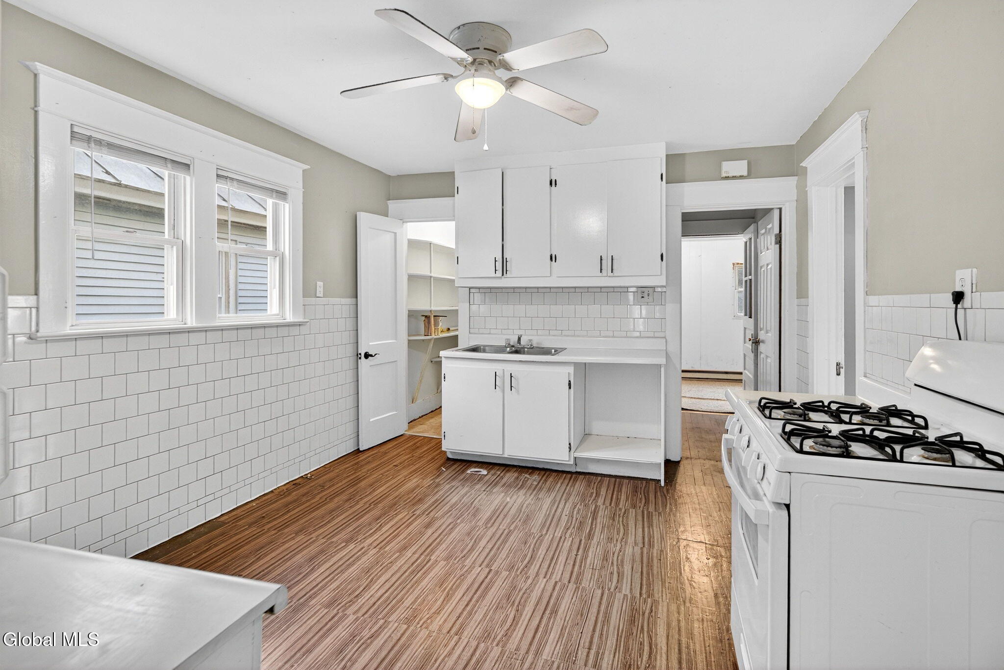 205 Vley Road Scotia, NY 12302 - Photo 20 of 32 17-web-or-mls-017-DSC00974