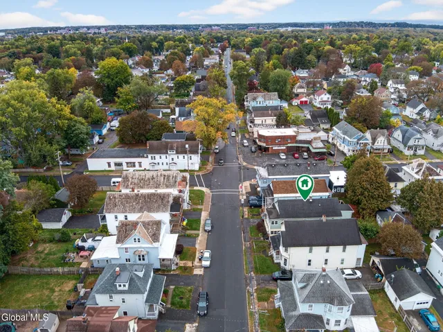 $305,000 | 205 Vley Road, Scotia, NY 12302