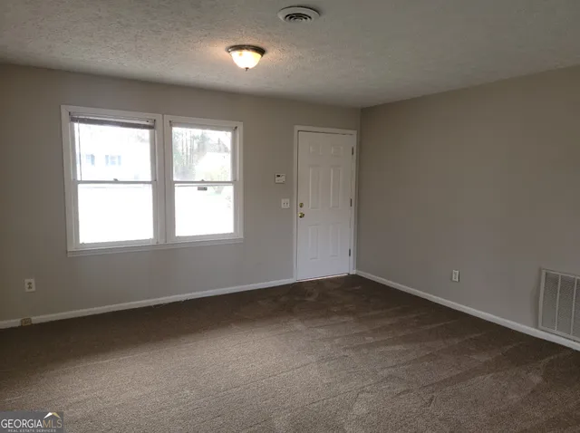 $1,550 | 15 Greenview Drive, McDonough, GA 30253