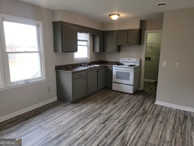 $1,550 | 15 Greenview Drive, McDonough, GA 30253