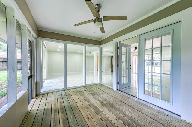 $385,000 | 1610 Richvale Lane, Houston, TX 77062