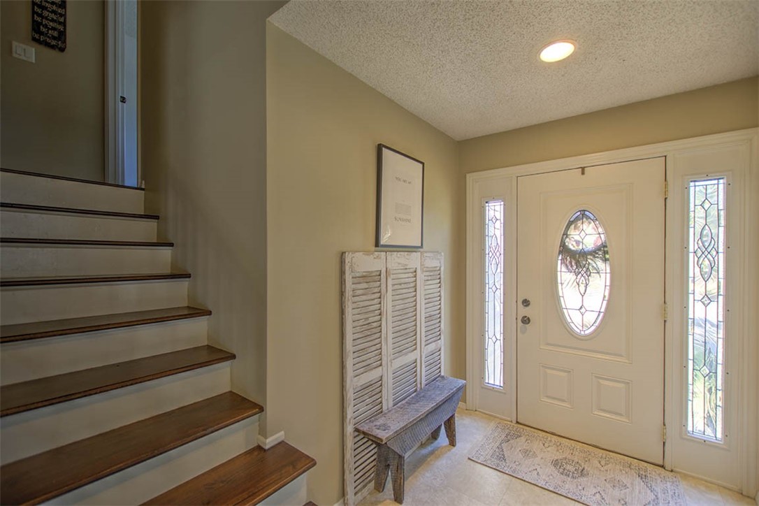 4499 Lawson Drive Decatur, IL 62526 - Photo 5 of 32
