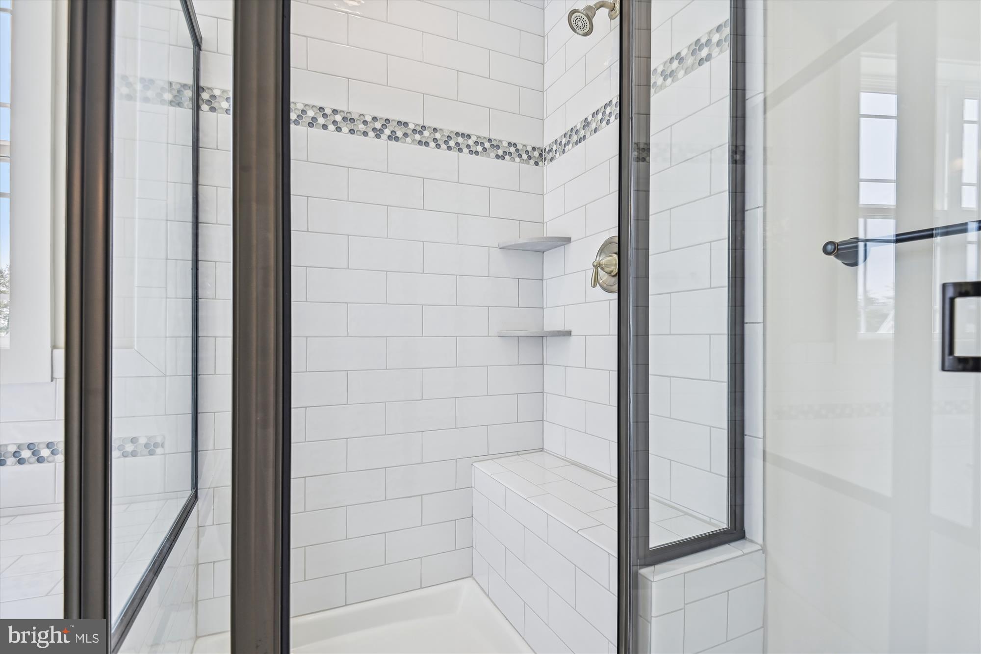 8482 Arbutus Road Pasadena, MD 21122 - Photo 24 of 63 Primary Bath w. Shower Seat