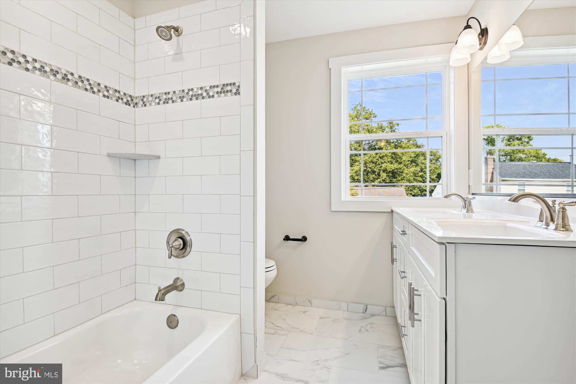 8482 Arbutus Road Pasadena, MD 21122 - Photo 30 of 63 Family Bath