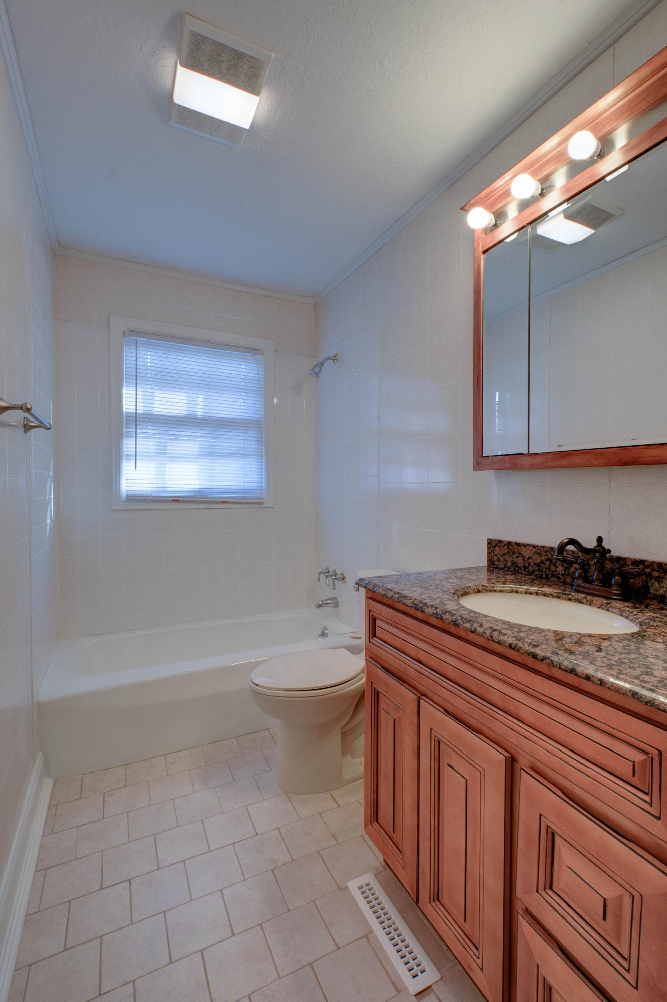 131 Old Tacora Hills Road Clinton, TN 37716 - Photo 15 of 32 A3C54E83-8697-4632-BD6B-378FD0C2641C