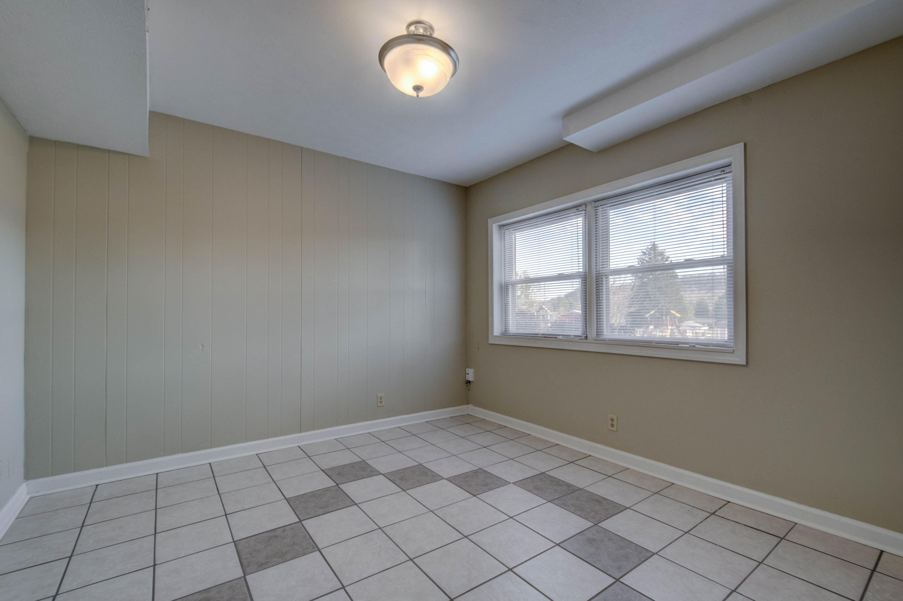 131 Old Tacora Hills Road Clinton, TN 37716 - Photo 20 of 32 05BD6D8A-3DBA-4A88-93C1-D618A6B50DCA