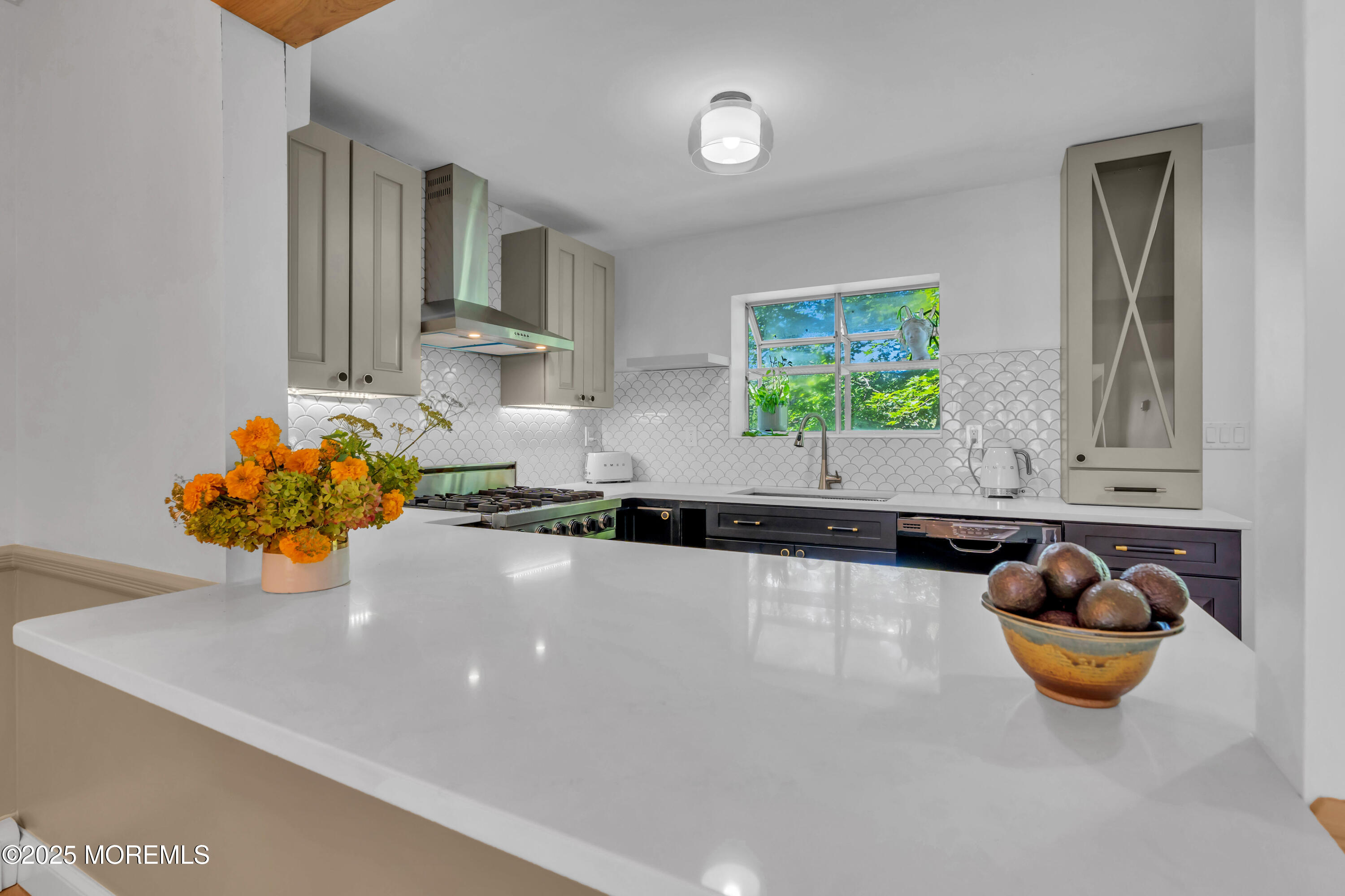 65 East River Road, Unit 14 Rumson, NJ 07760 - Photo 13 of 45 035_dsc05521_333