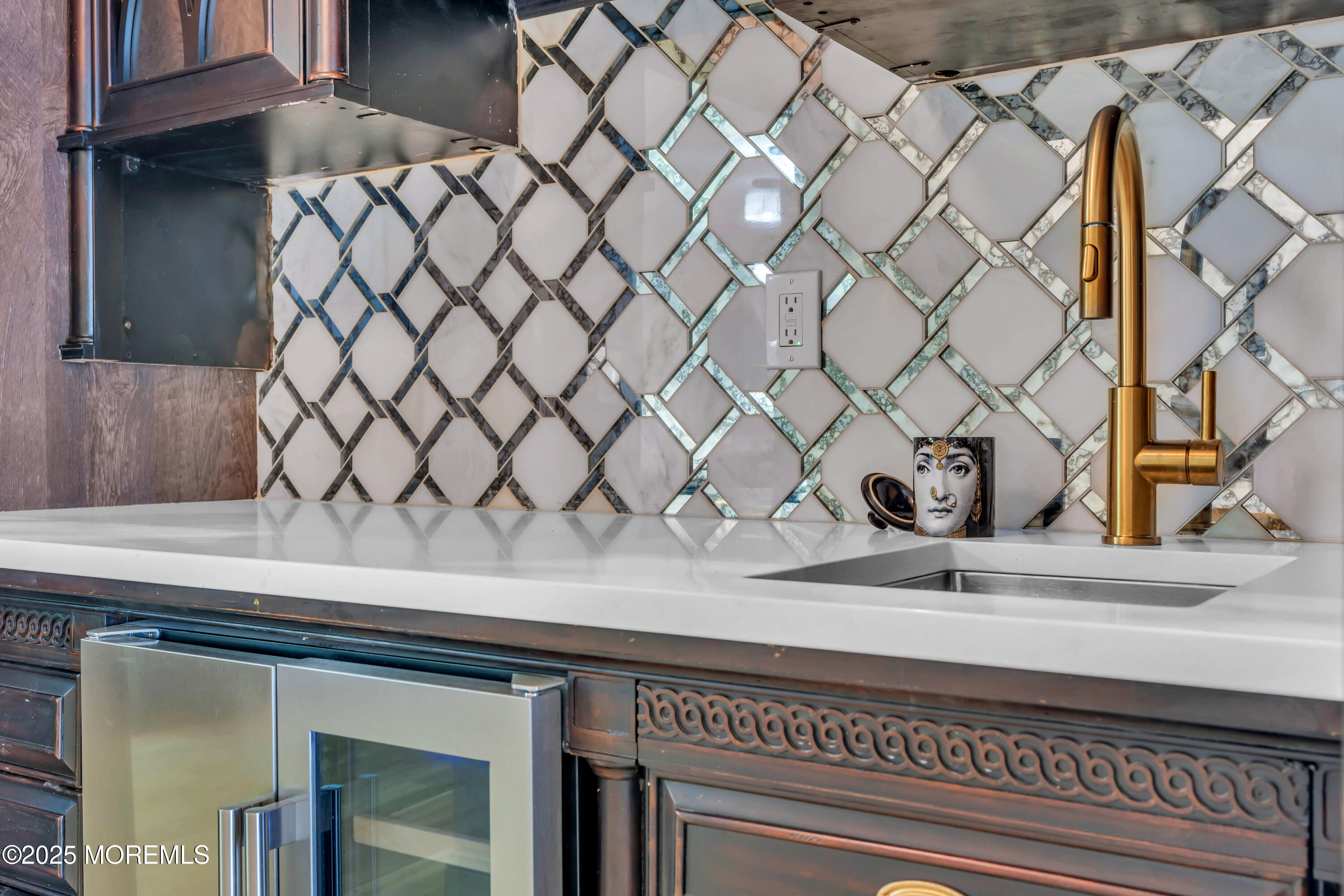 65 East River Road, Unit 14 Rumson, NJ 07760 - Photo 21 of 45 049_dsc05591_665