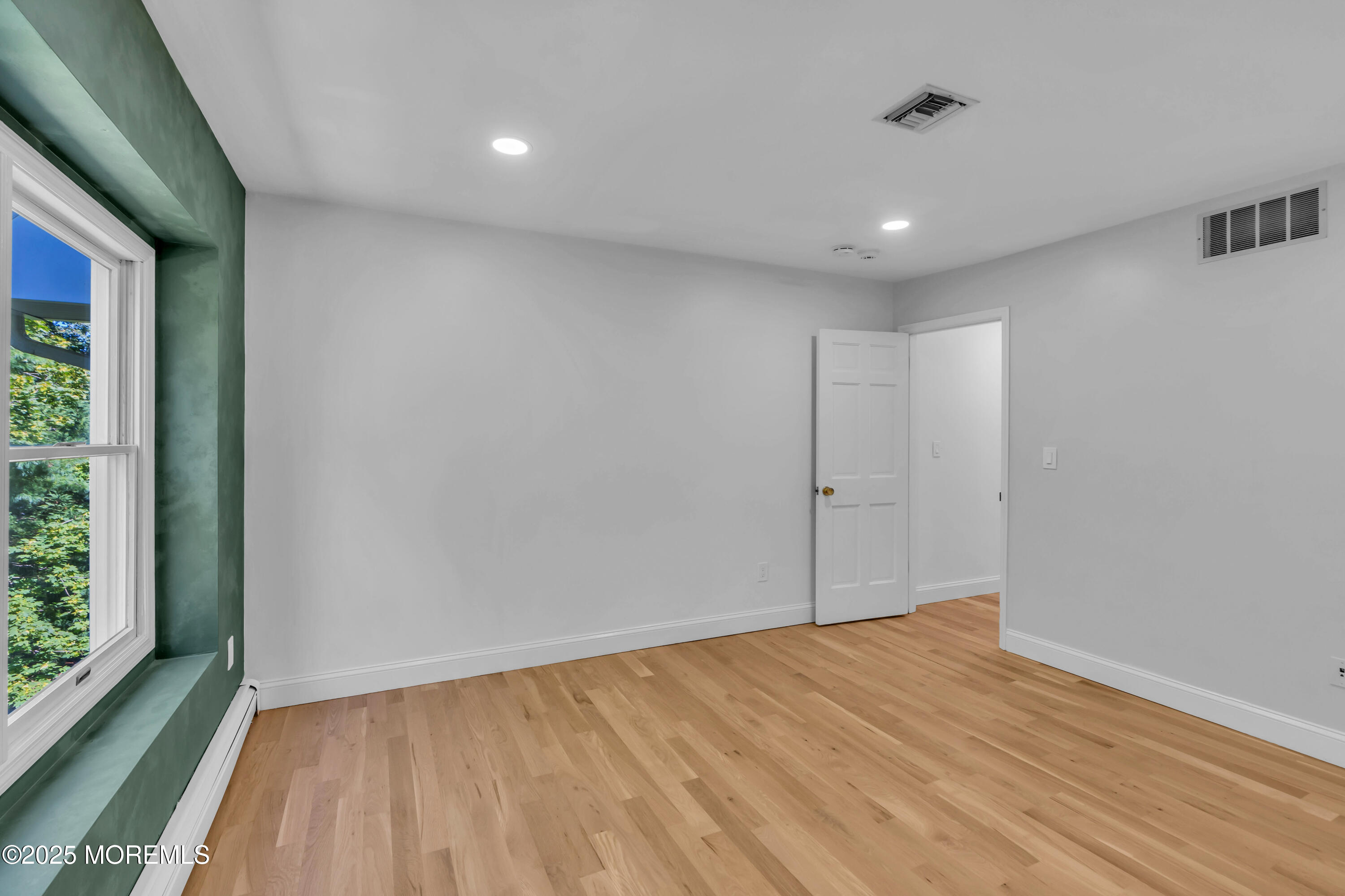 65 East River Road, Unit 14 Rumson, NJ 07760 - Photo 32 of 45 020_dsc05445_924