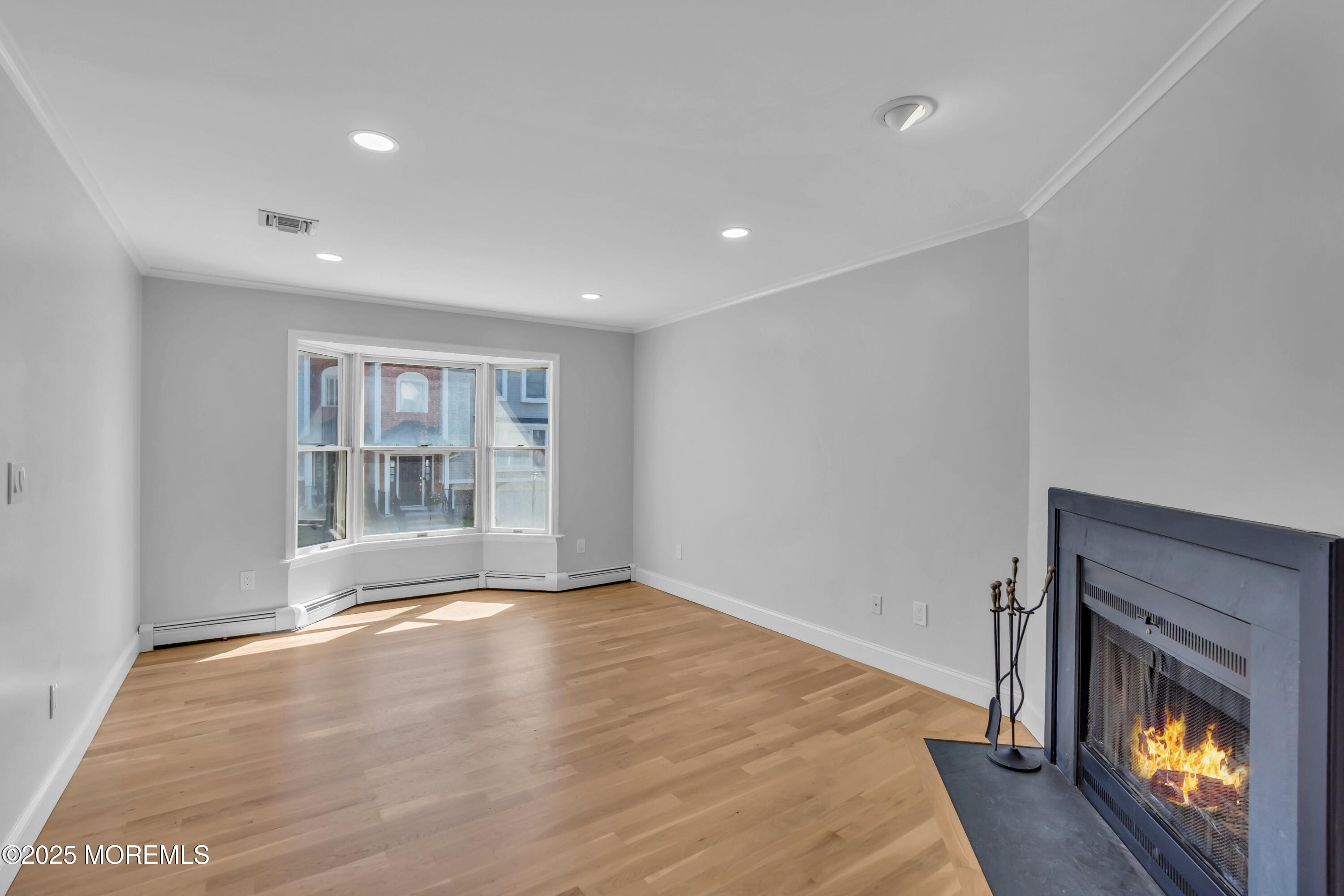 65 East River Road, Unit 14 Rumson, NJ 07760 - Photo 9 of 45 026_dsc05475-1_335