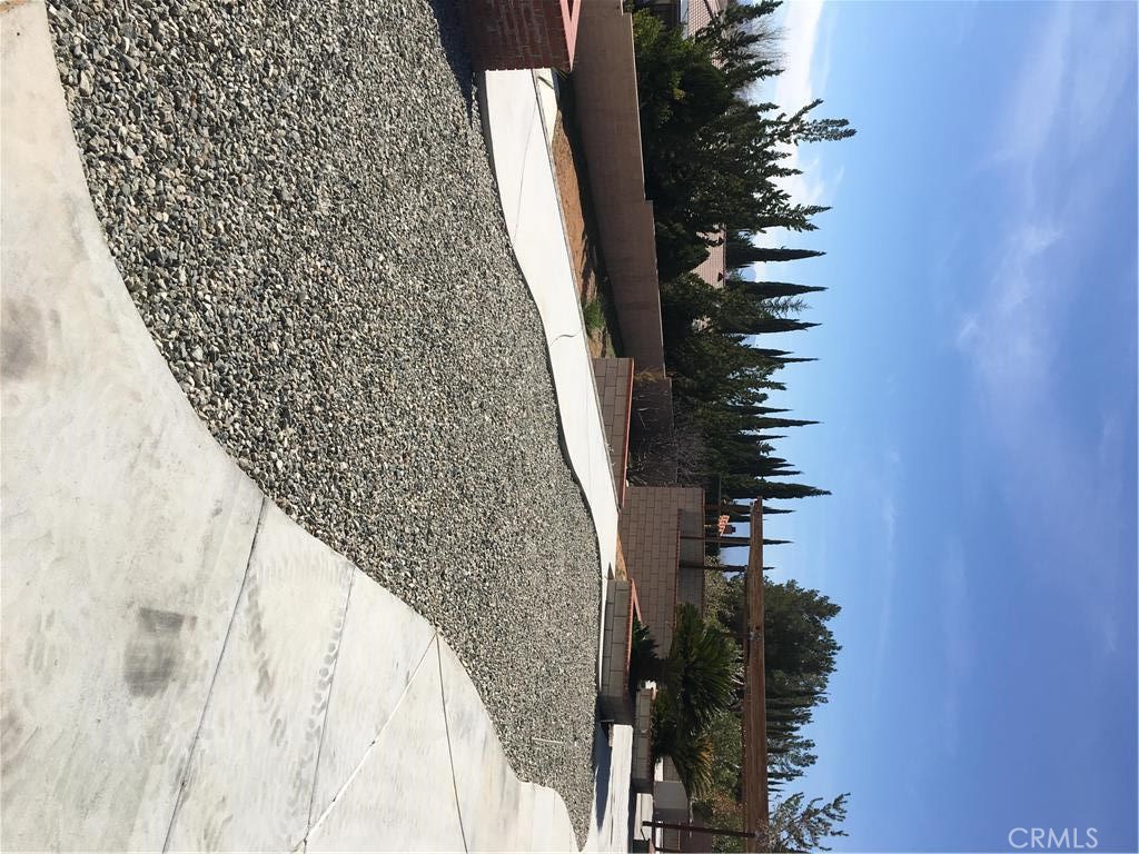 20231 Wadena Road Apple Valley, CA 92308 - Photo 18 of 20 a view of entryway with a white wall