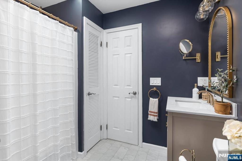 347 West Passaic Avenue Rutherford, NJ 07070 - Photo 21 of 38