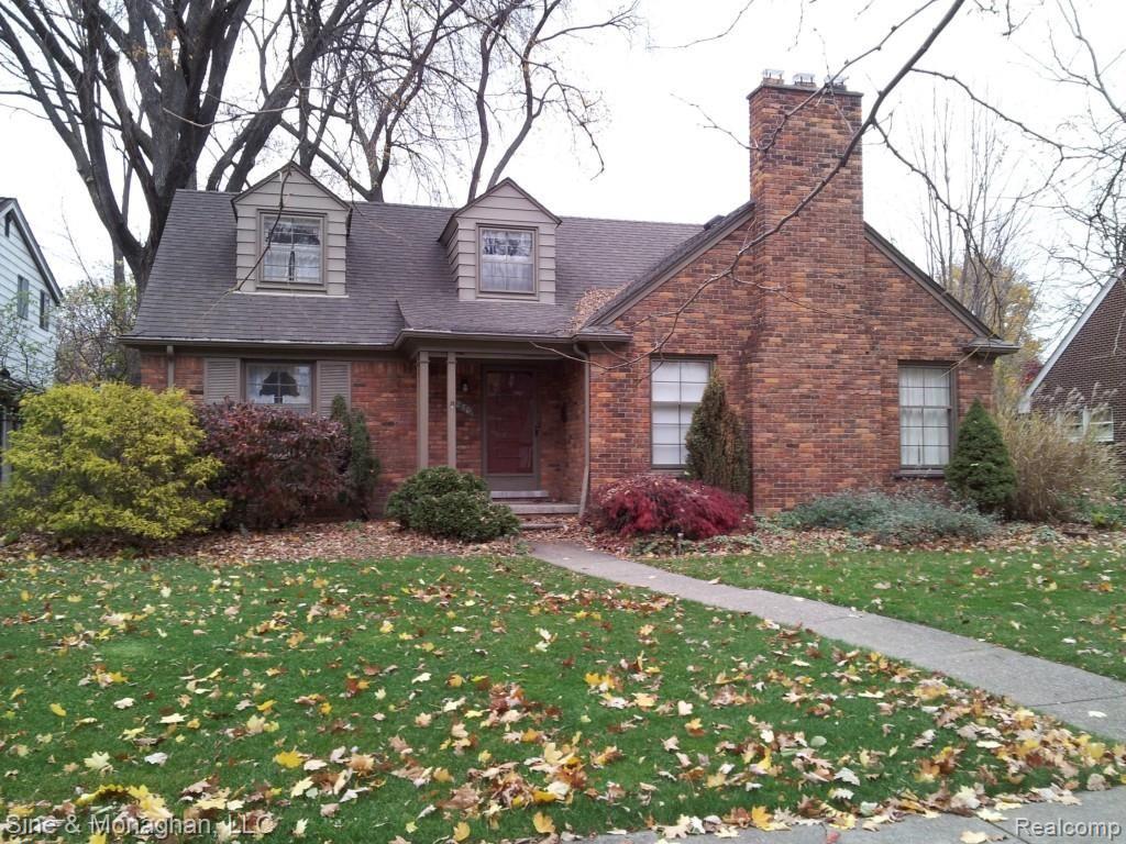 270 Lothrop Road Grosse Pointe, MI 48236 - Photo 1 of 1 20141112_154148.jpg