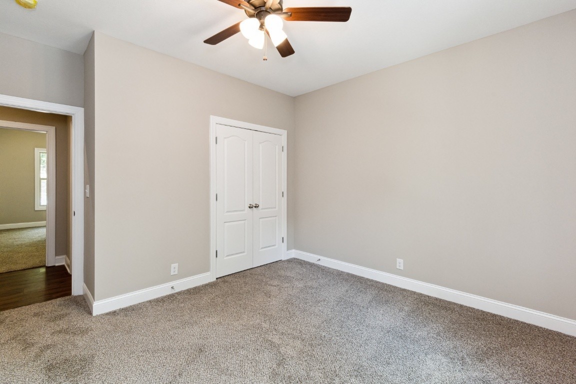 427 Jen Hollow Road Clarksville, TN 37040 - Photo 21 of 36 an empty room with a window