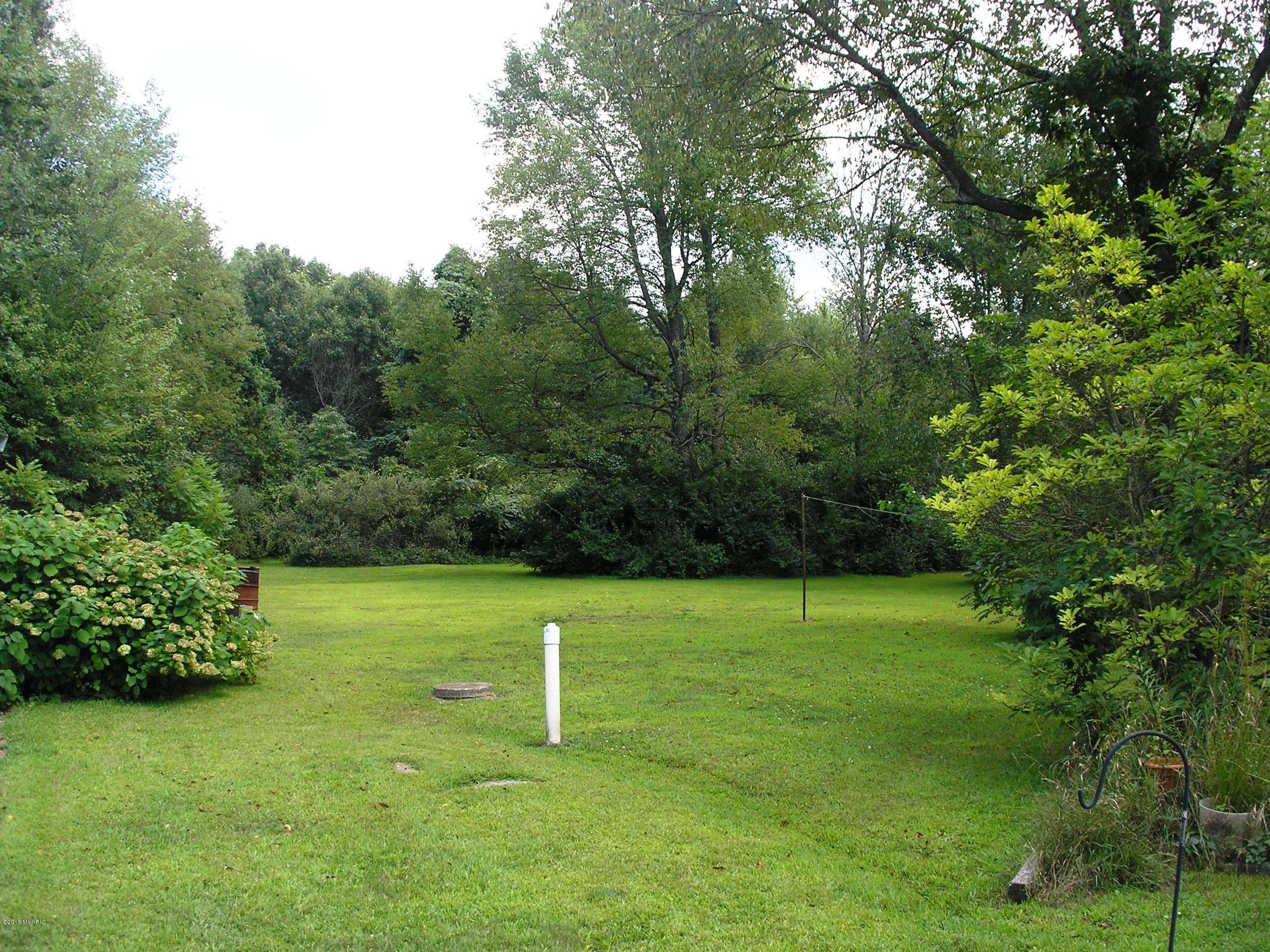 52849 Boone Road Three Rivers, MI 49093 - Photo 19 of 22 P1010026