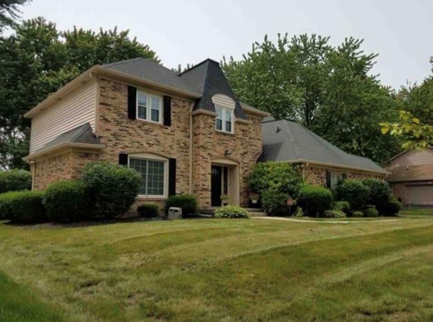 8810 Shagbark Road Indianapolis, IN 46260 - Photo 1 of 2 Gallery Image 1