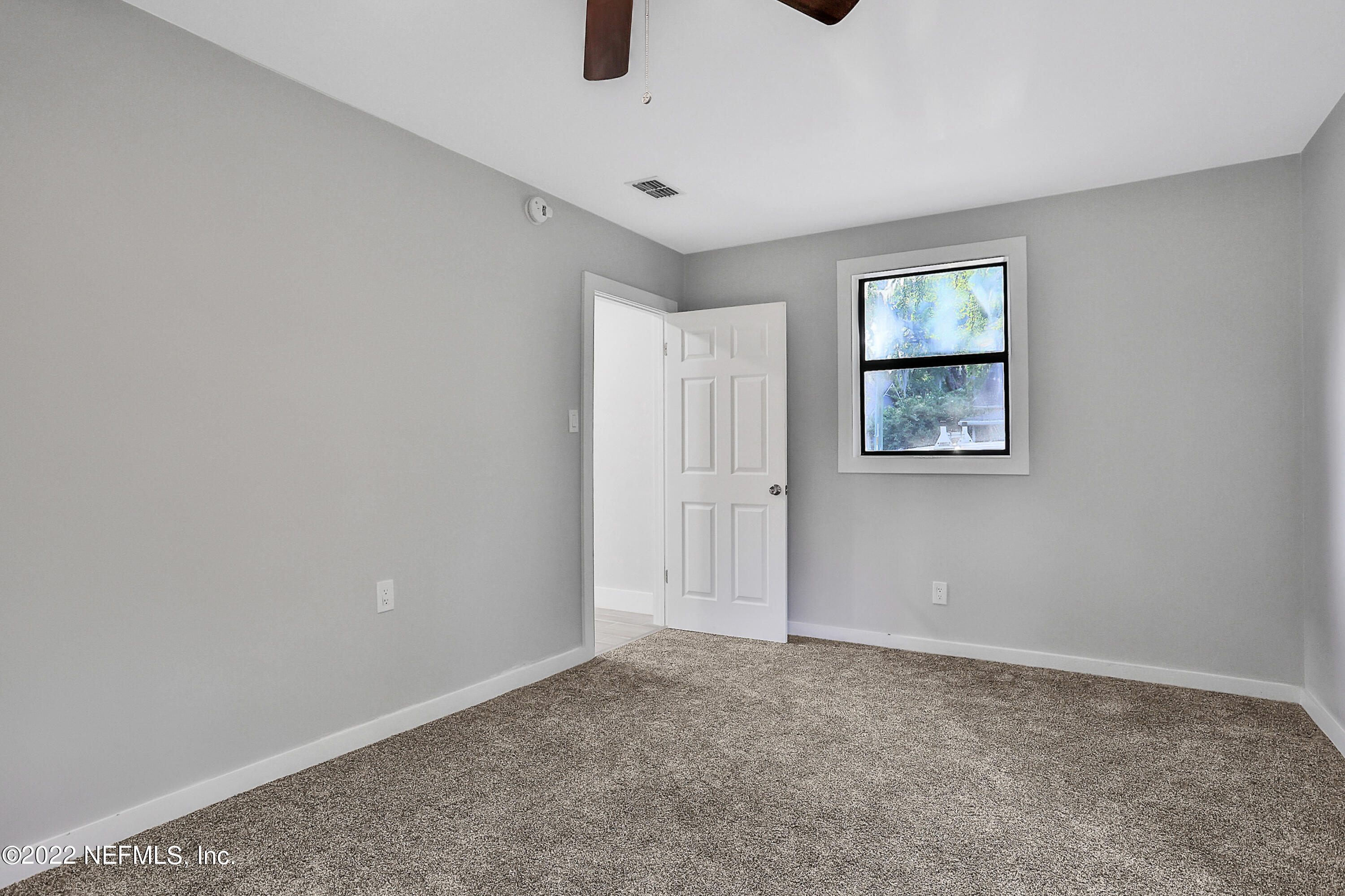 2728 Ripley Avenue Jacksonville, FL 32207 - Photo 13 of 24 297A6498