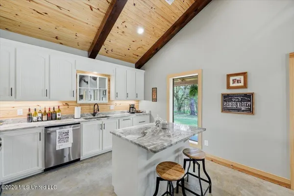 $575,000 | 170 Spring Road, Flora, MS 39071