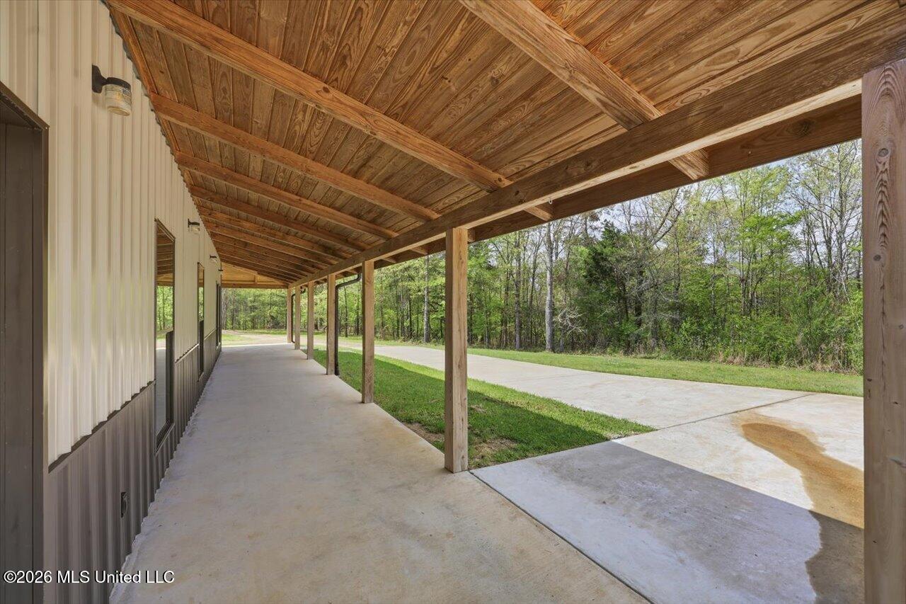 170 Spring Road Flora, MS 39071 - Photo 41 of 77 41-170 Spring Rd _ Home Tours MS