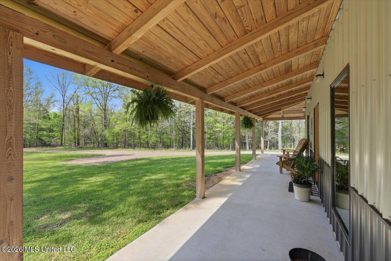 170 Spring Road Flora, MS 39071 - Photo 6 of 77 06-170 Spring Rd _ Home Tours MS