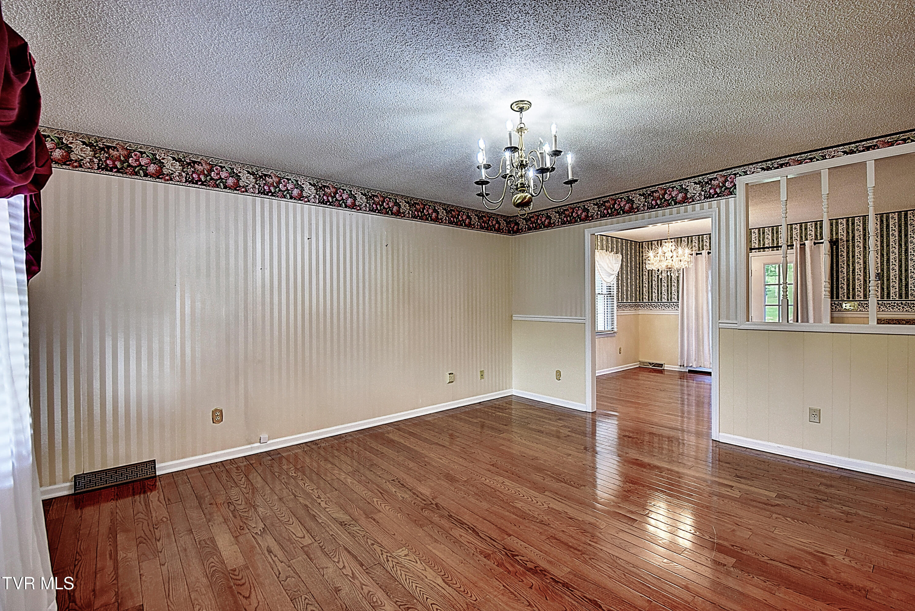 146 Clay Little Road Elizabethton, TN 37643 - Photo 11 of 54 DSC_0151And8more