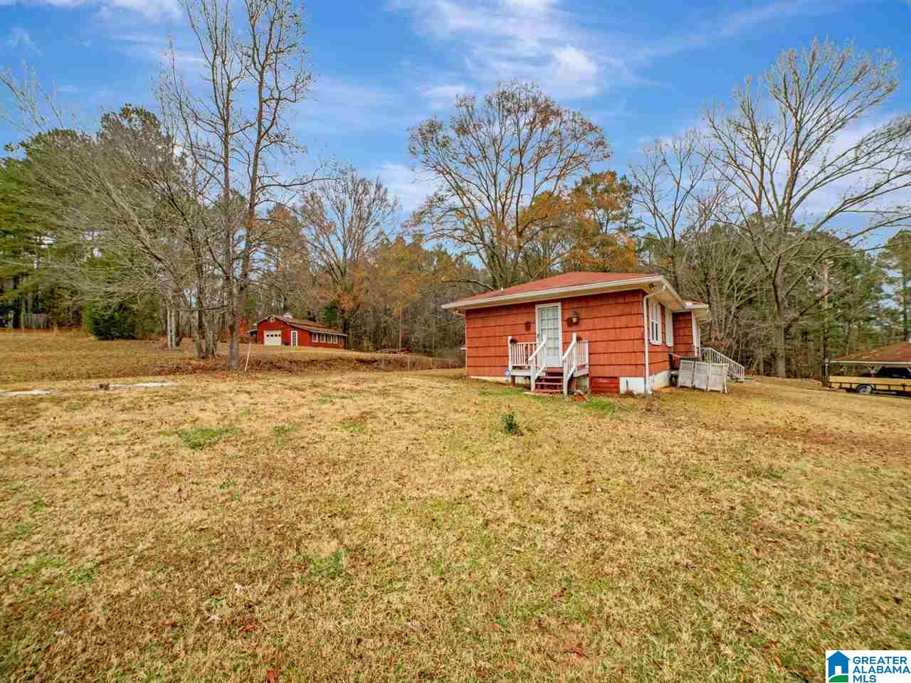 1917 Warrior Jasper Road Warrior, AL 35180 - Photo 3 of 25
