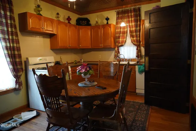 $235,000 | 333 North Brandywine Avenue, Schenectady, NY 12308