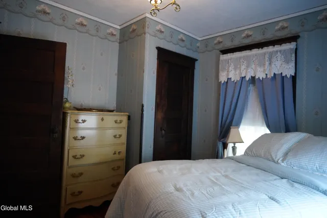 $235,000 | 333 North Brandywine Avenue, Schenectady, NY 12308