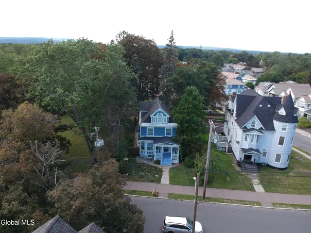 $235,000 | 333 North Brandywine Avenue, Schenectady, NY 12308