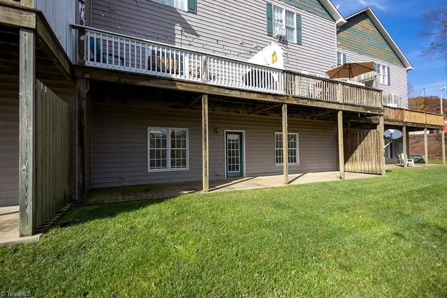 $182,500 | 226 Lola Lane, Unit 102, Pilot Mountain, NC 27041