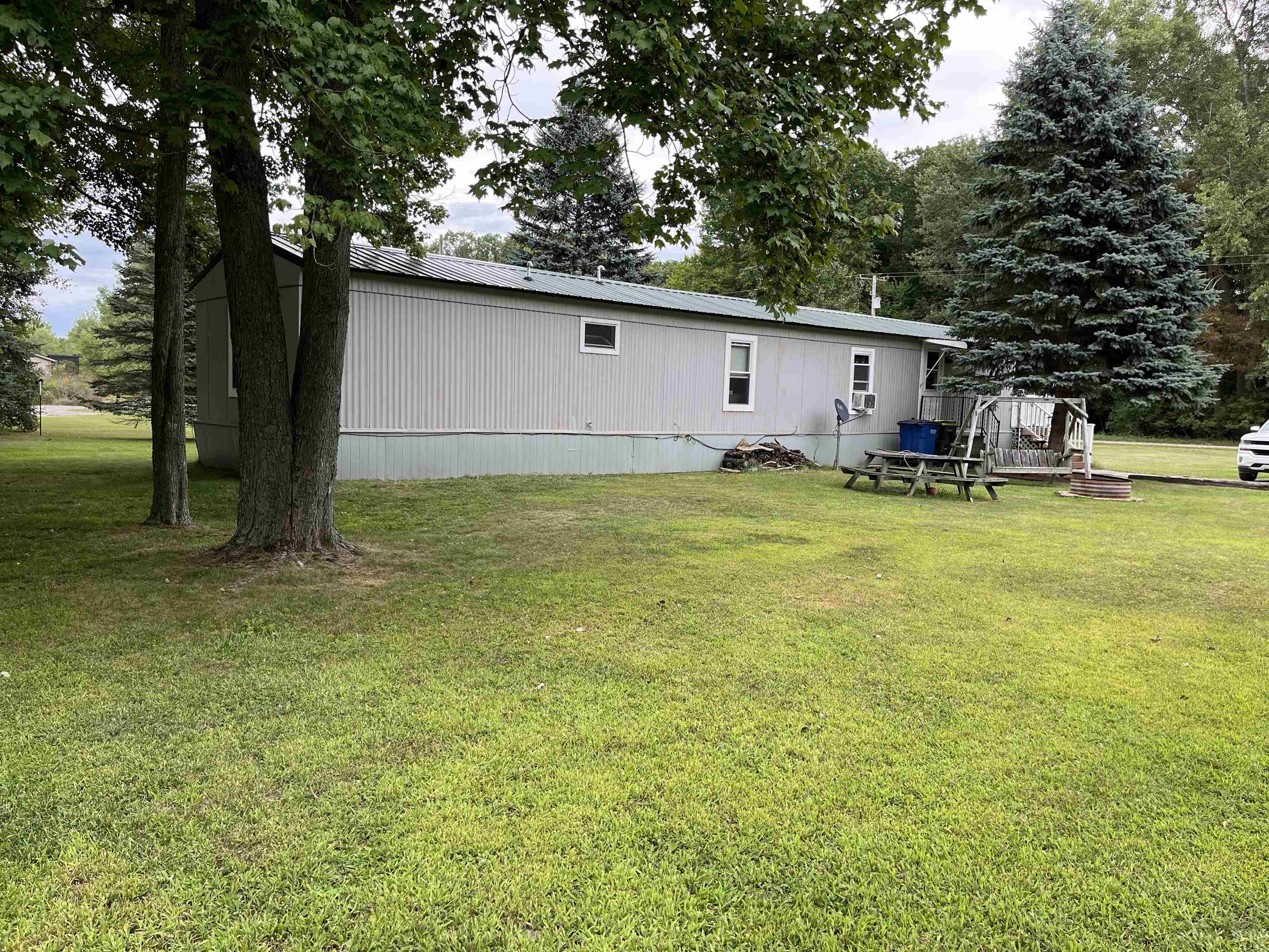 2544 Hansel Road Standish, MI 48658 - Photo 26 of 33 Gallery Image 26