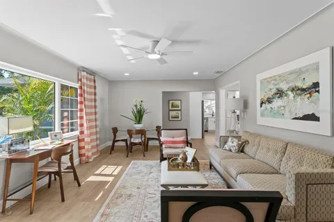 $1,100,000 | 262 30th Street North, St. Petersburg, FL 33713