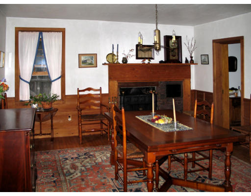 40 Chestnut Hill Road Orange, MA 01364 - Photo 11 of 22 a dining room with furniture and window