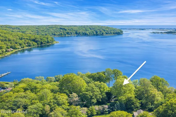 $4,699,000 | 942 Navesink River Road, Middletown, NJ 07760