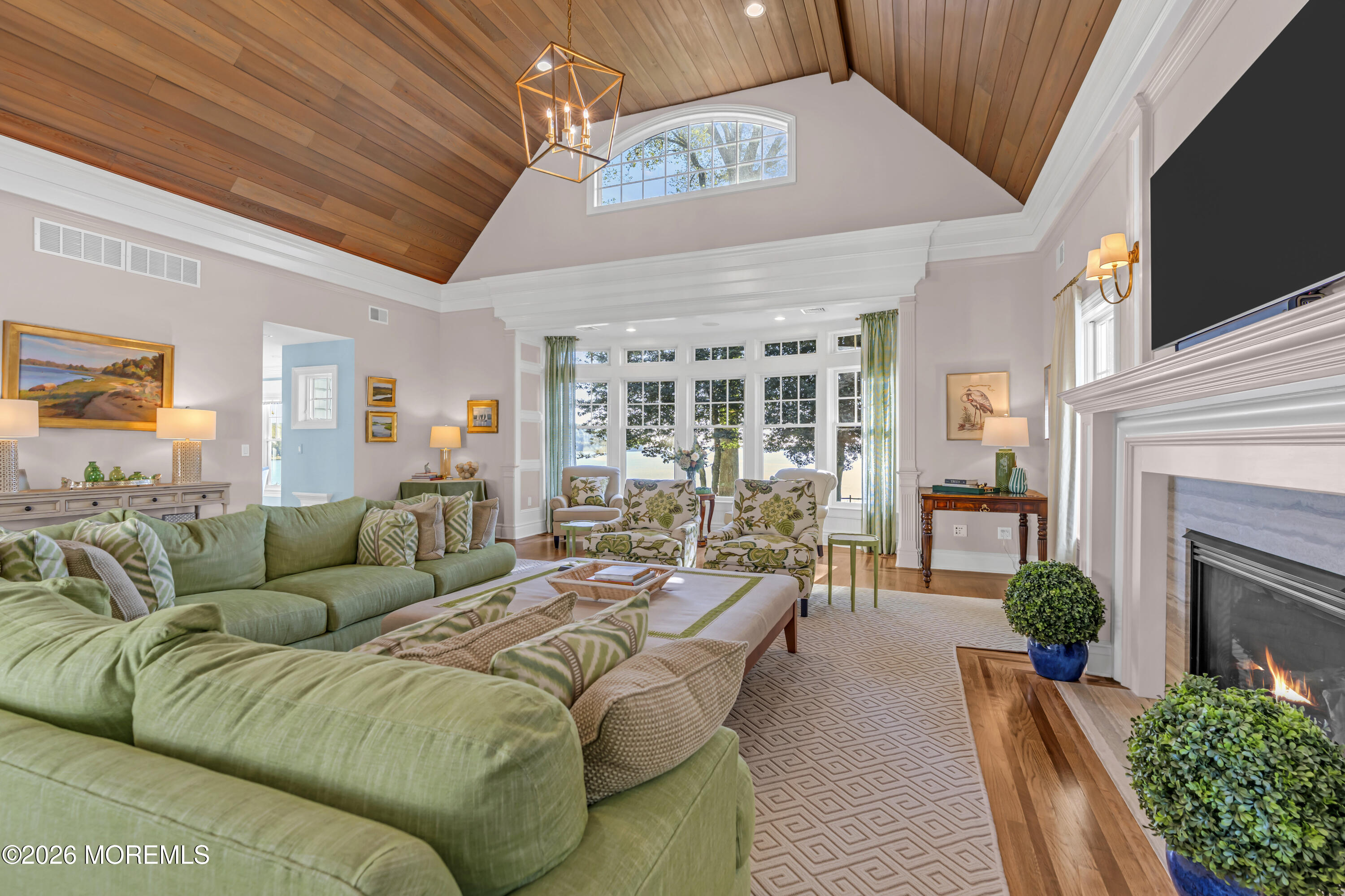 942 Navesink River Road Middletown, NJ 07760 - Photo 13 of 42 Great Room