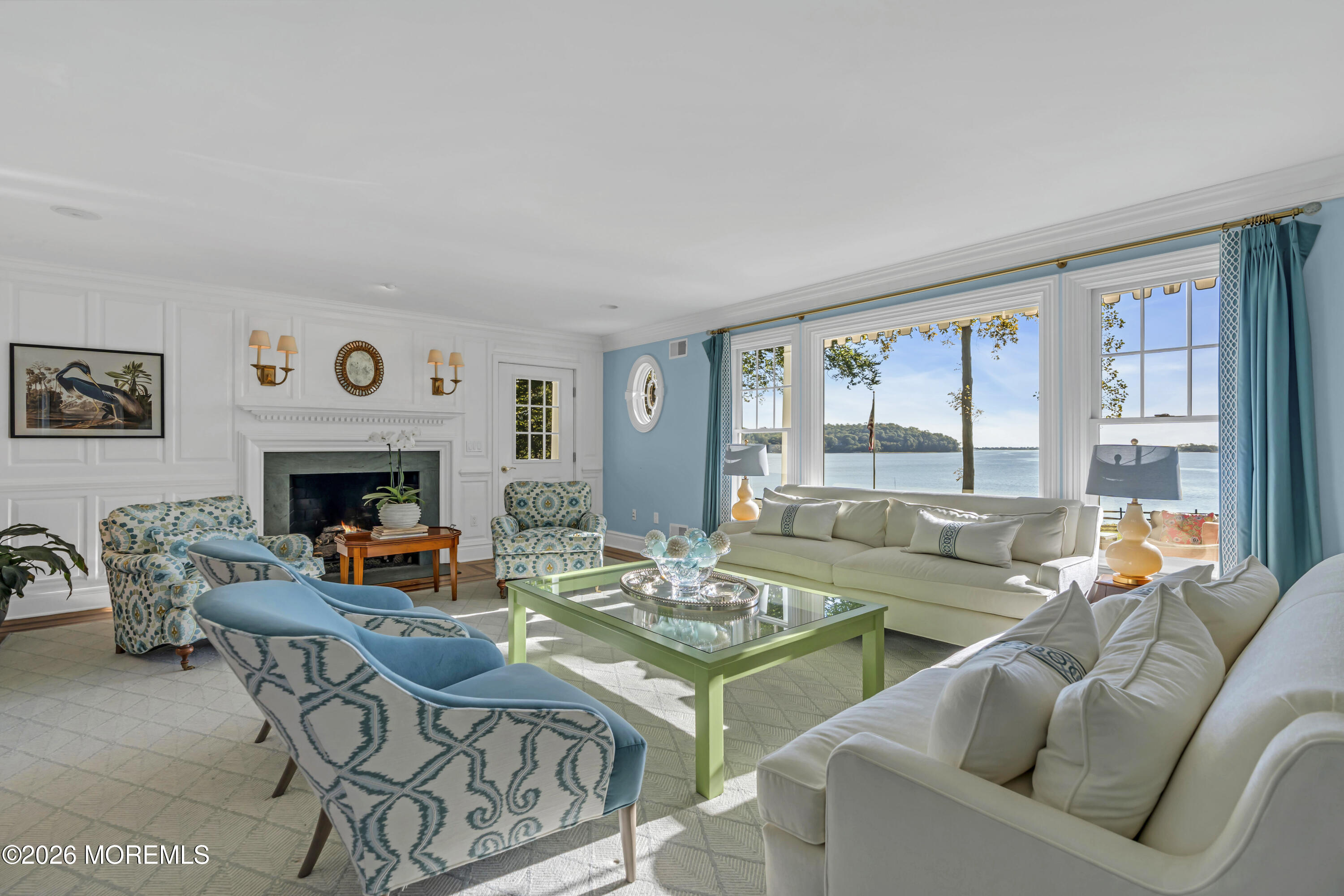 942 Navesink River Road Middletown, NJ 07760 - Photo 5 of 42 Living Room