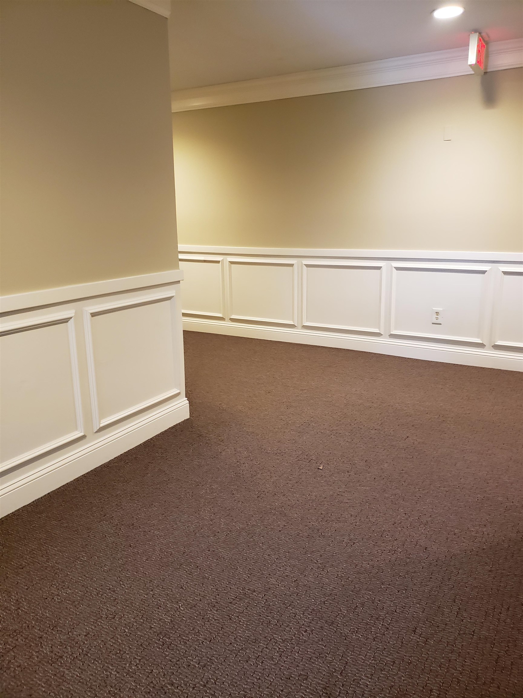 128 Mammoth Road, Unit 15 Hooksett, NH 03106 - Photo 16 of 32