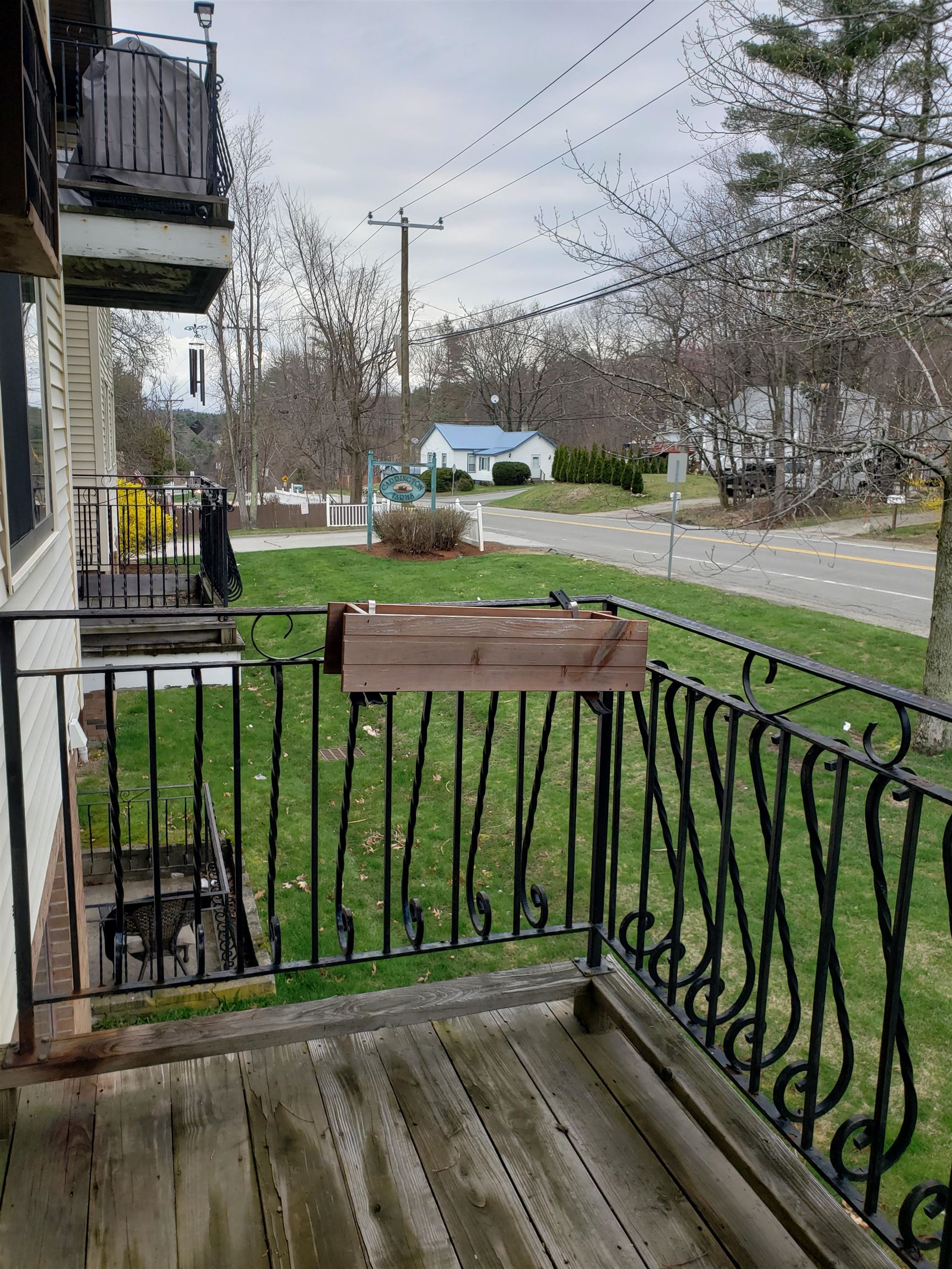 128 Mammoth Road, Unit 15 Hooksett, NH 03106 - Photo 3 of 32